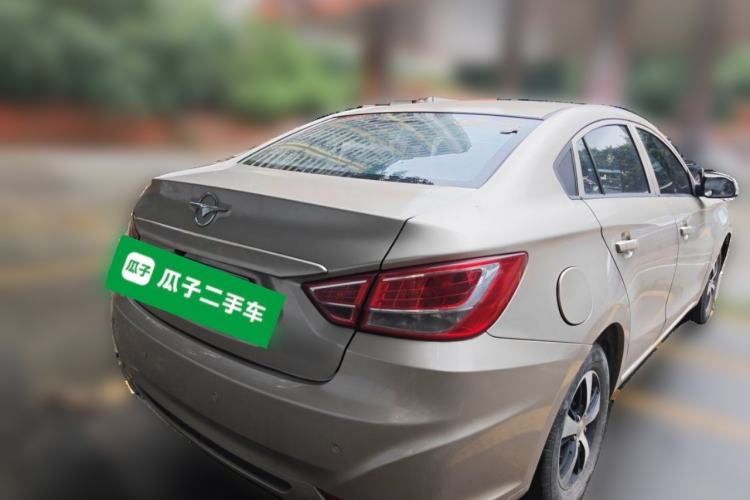 Used Haima Fumei 2015 1.6L Manual Fashion Model Rear Right 45 Deg
