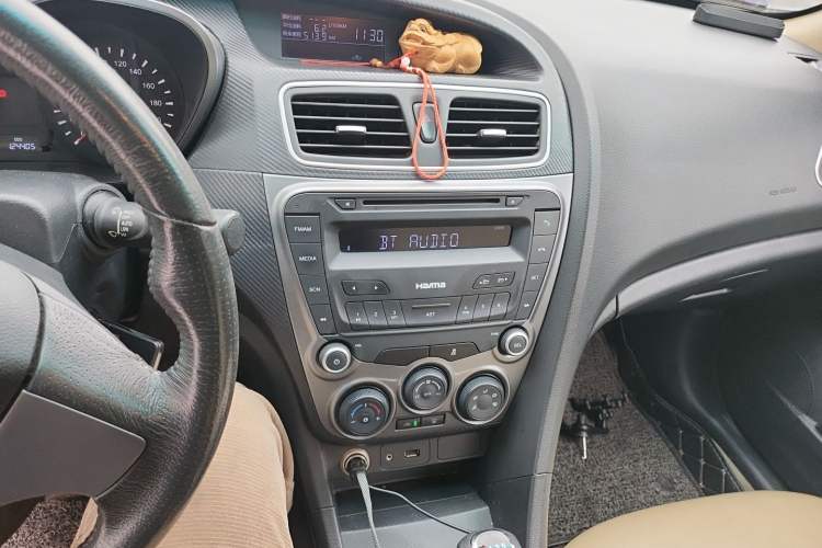 Used Haima Fumei 2015 1.6L Manual YueShang Model Audio And AC Panel