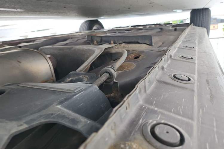 Used Haima Fumei 2015 1.6L Manual YueShang Model Chassis Rear Left