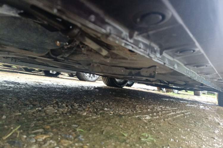 Used Haima Fumei 2015 1.6L Manual ZhiShang Model Chassis Rear Right