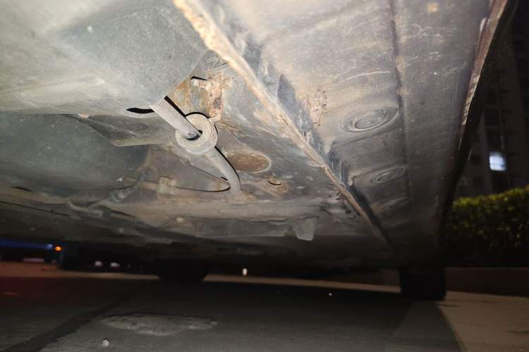 Used Haima Fumei 2015 1.6L Manual YueShang Model Chassis Rear Right