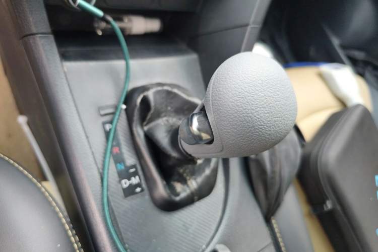 Used Haima Fumei 2015 1.5T Automatic YueShang Model Gear Lever