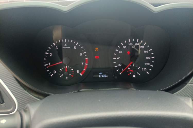 Used Haima Fumei 2015 1.6L Manual ZhiShang Model Instrument Cluster