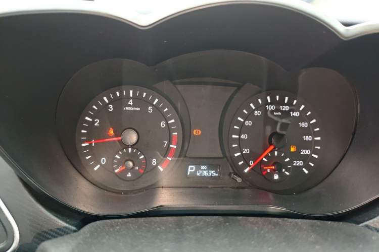 Used Haima Fumei 2015 1.5T Automatic YueShang Model Instrument Cluster
