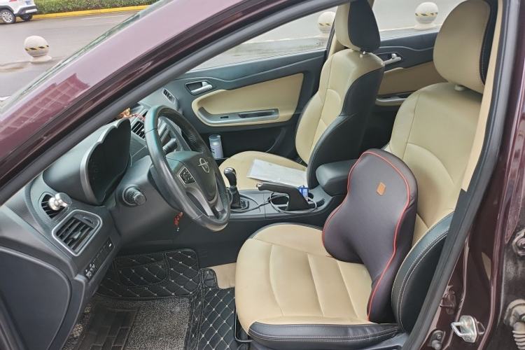 Used Haima Fumei 2015 1.6L Manual YueShang Model Left Front Seat