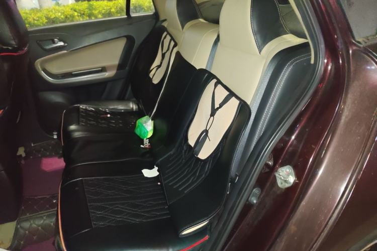 Used Haima Fumei 2015 1.6L Manual YueShang Model Left Rear Seat