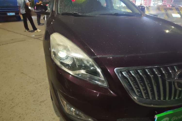 Used Haima Fumei 2015 1.6L Manual YueShang Model Right Front Headlight