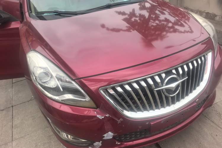 Used Haima Fumei 2015 M5 1.6L Manual "Beloved Edition" Front Right 45 Deg