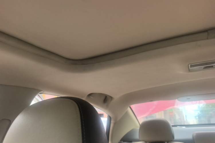 Used Haima Fumei 2015 M5 1.6L Manual "Beloved Edition" Headliner