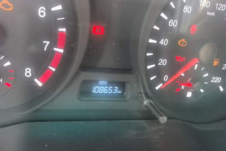 Used Haima Fumei 2015 M5 1.6L Manual "Beloved Edition" Instrument Cluster