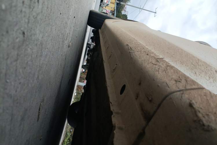 Used Haima Fumei 2015 1.5T Automatic YueShang Model Chassis Front Right
