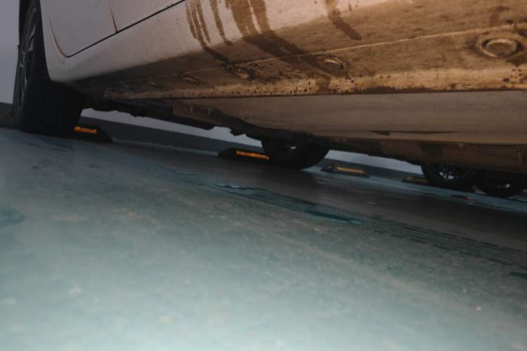 Used Haima Fumei 2015 1.5T Automatic YueShang Model Chassis Front Right