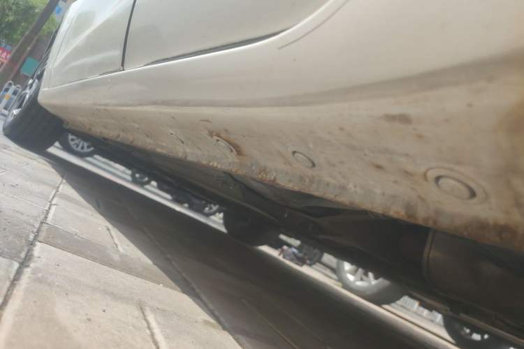 Used Haima Fumei 2015 1.6L Manual Prestige Model Chassis Rear Left