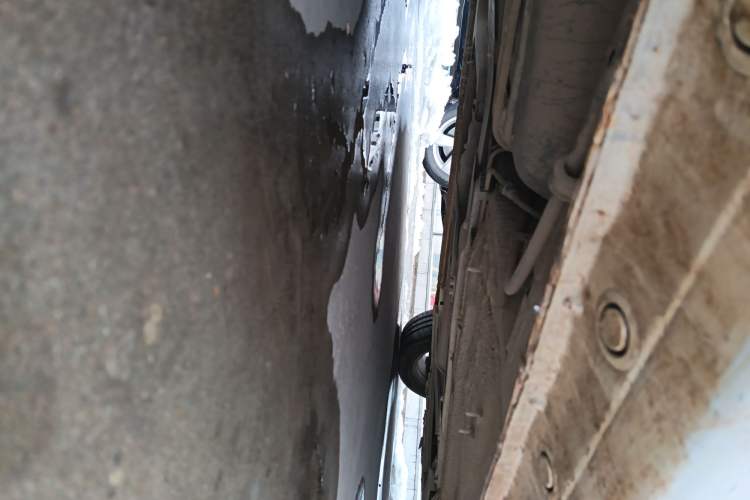 Used Haima Fumei 2015 1.6L Manual ZhiShang Model Chassis Rear Right