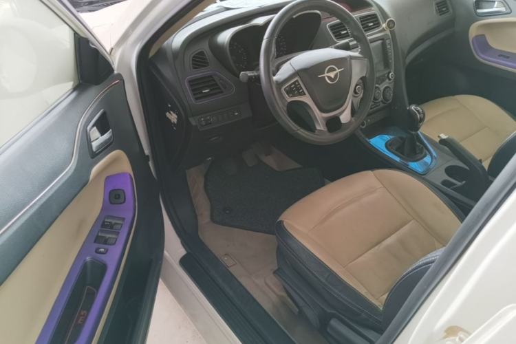 Used Haima Fumei 2015 1.6L Manual ZhiShang Model Driver Seat
