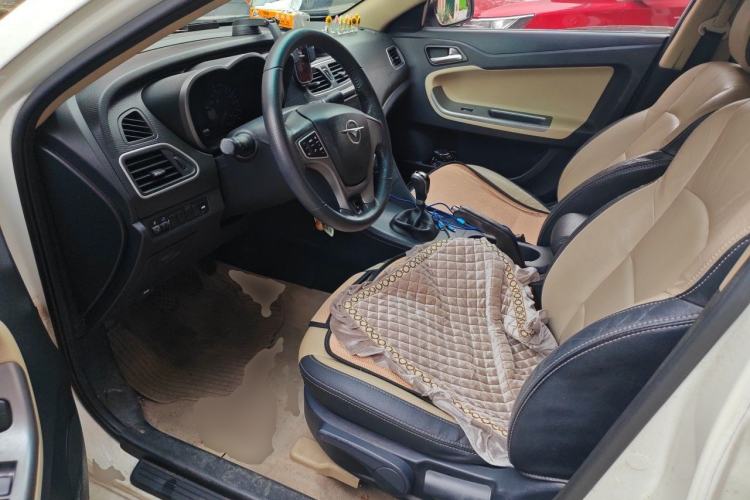 Used Haima Fumei 2015 Classic 1.6L Manual Elite Edition Driver Seat