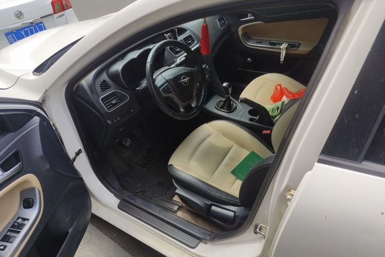 Used Haima Fumei 2015 1.6L Manual ZhiShang Model Driver Seat