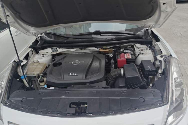 Used Haima Fumei 2015 1.6L Automatic Prestige Model Engine Bay