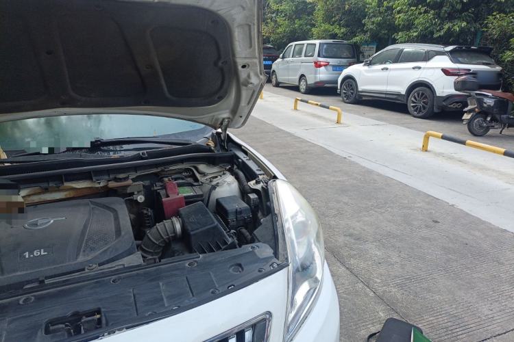 Used Haima Fumei 2015 1.6L Automatic Prestige Model Engine Bay Left