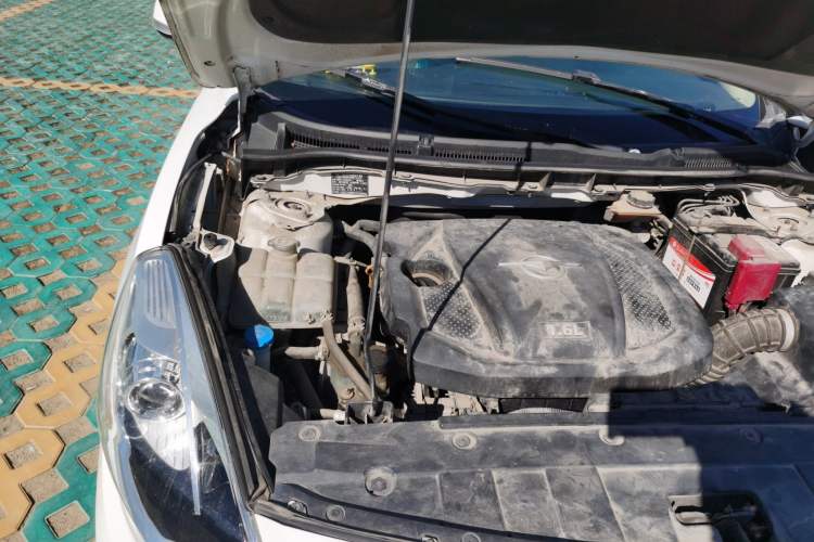 Used Haima Fumei 2015 1.6L Manual YueShang Model Engine Bay Right
