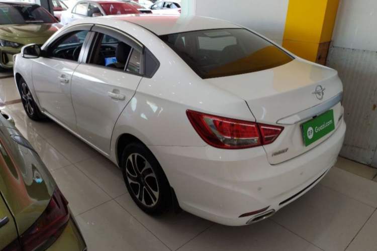 Used Haima Fumei 2015 1.6L Automatic Prestige Model Exterior 3