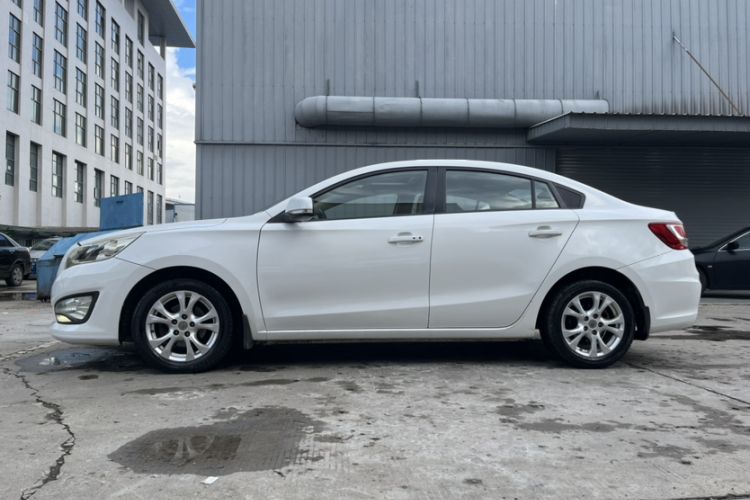 Used Haima Fumei 2015 1.6L Manual YueShang Model Exterior 3