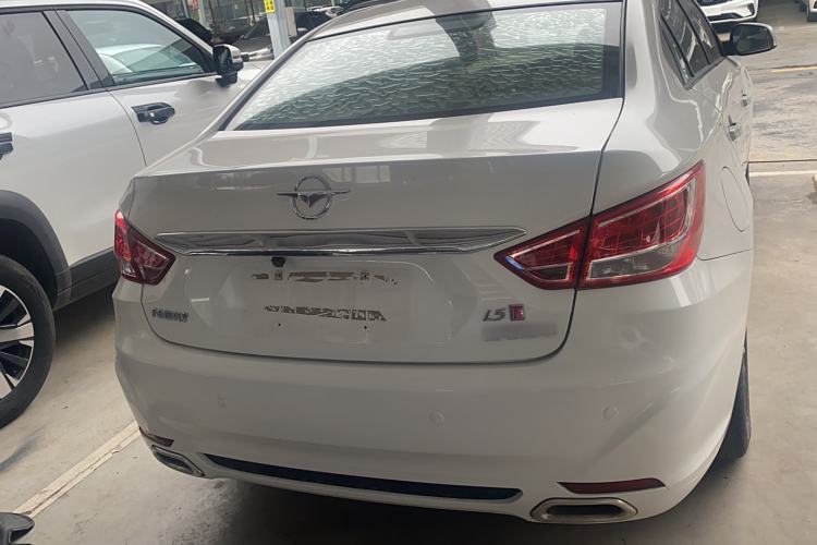 Used Haima Fumei 2015 1.5T Automatic Prestige Model Exterior 4