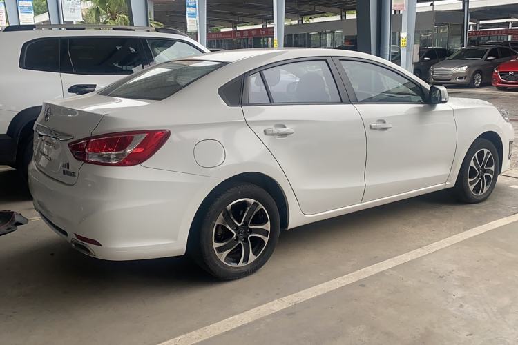 Used Haima Fumei 2015 1.5T Automatic Prestige Model Exterior 5