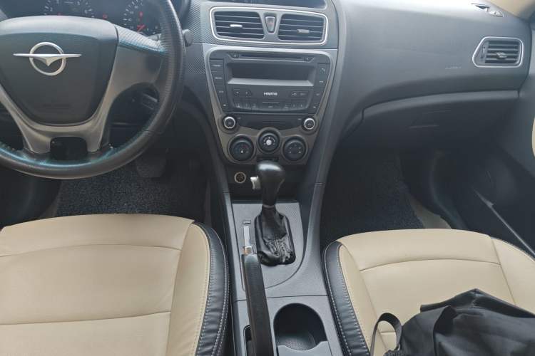 Used Haima Fumei 2015 1.6L Automatic Prestige Model Gear Lever