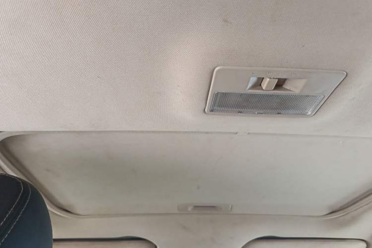 Used Haima Fumei 2015 1.6L Manual ZhiShang Model Headliner