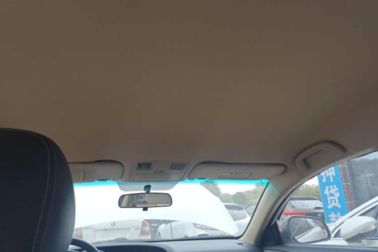 Used Haima Fumei 2015 1.6L Automatic Prestige Model Headliner