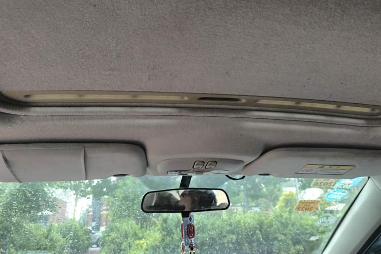 Used Haima Fumei 2015 Classic 1.6L Manual with Sunroof Headliner