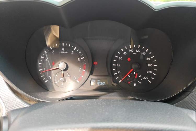 Used Haima Fumei 2015 1.6L Automatic Prestige Model Instrument Cluster