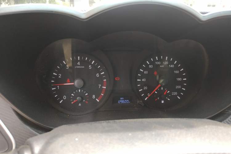 Used Haima Fumei 2015 1.6L Manual ZhiShang Model Instrument Cluster