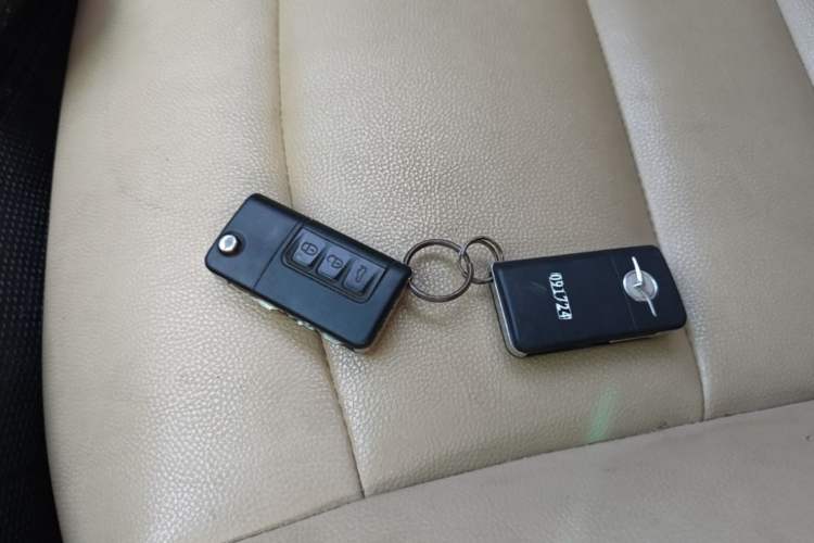 Used Haima Fumei 2015 1.6L Manual Prestige Model Interior 1