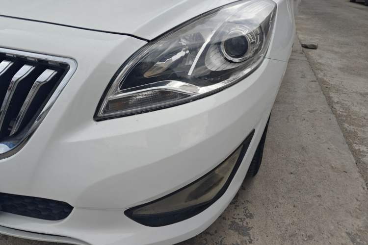 Used Haima Fumei 2015 1.6L Automatic Prestige Model Left Front Headlight