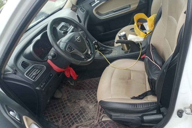 Used Haima Fumei 2015 1.5T Automatic YueShang Model Left Front Seat