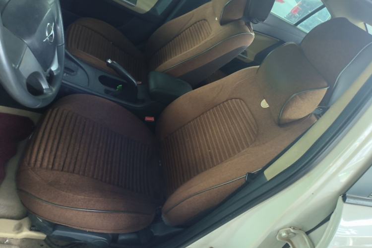 Used Haima Fumei 2015 1.6L Automatic Fashion Model Left Front Seat