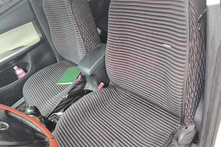 Used Haima Fumei 2015 Classic 1.6L Manual with Sunroof Left Front Seat