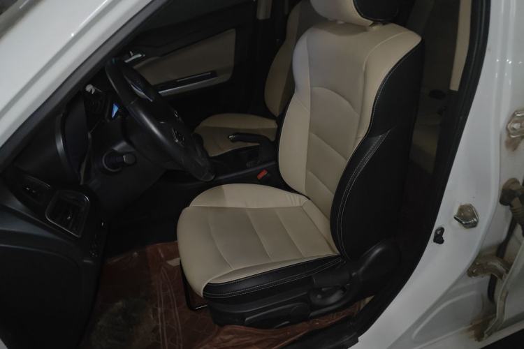 Used Haima Fumei 2015 1.5T Automatic YueShang Model Left Front Seat