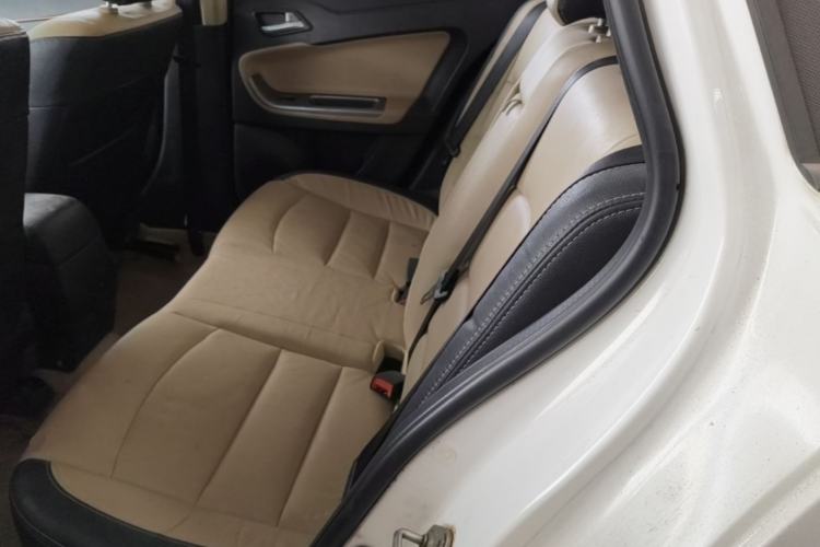 Used Haima Fumei 2015 1.6L Manual ZhiShang Model Left Rear Seat