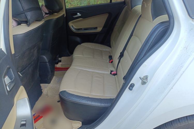 Used Haima Fumei 2015 1.6L Automatic Prestige Model Left Rear Seat