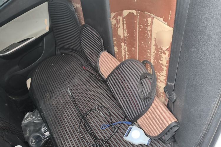Used Haima Fumei 2015 Classic 1.6L Manual with Sunroof Left Rear Seat