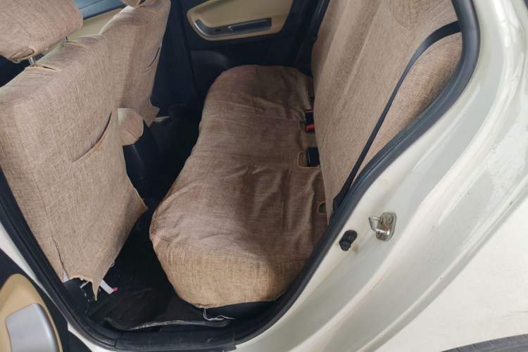 Used Haima Fumei 2015 1.6L Manual Prestige Model Left Rear Seat