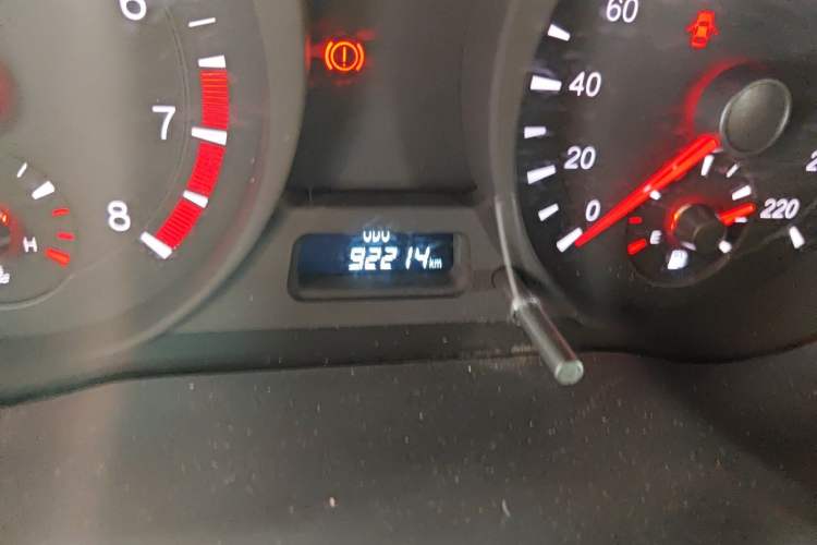 Used Haima Fumei 2015 M5 1.6L Manual "Beloved Edition" Odometer Close Up
