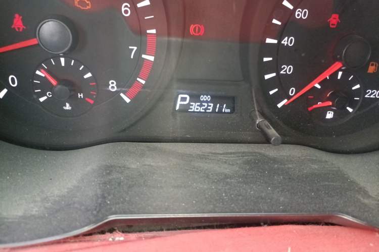 Used Haima Fumei 2015 1.5T Automatic YueShang Model Odometer Close Up