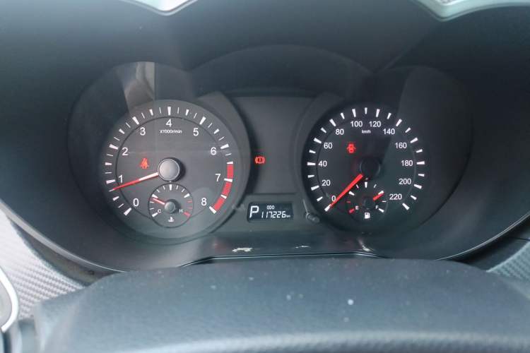 Used Haima Fumei 2015 1.6L Automatic Prestige Model Odometer Close Up