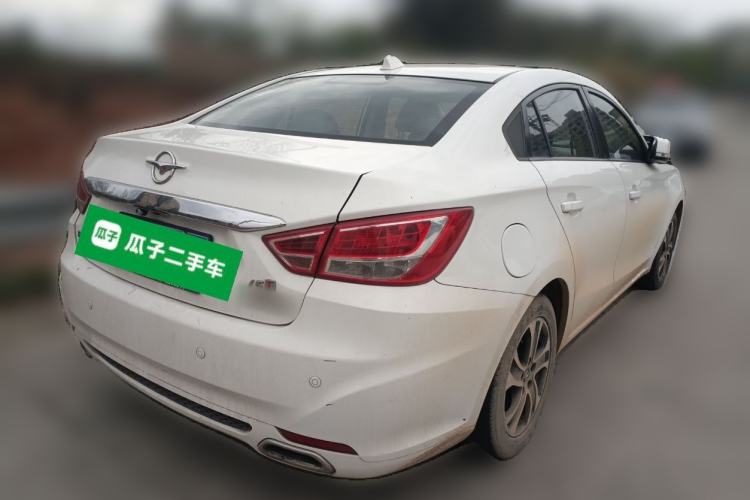 Used Haima Fumei 2015 1.5T Automatic YueShang Model Rear Right 45 Deg