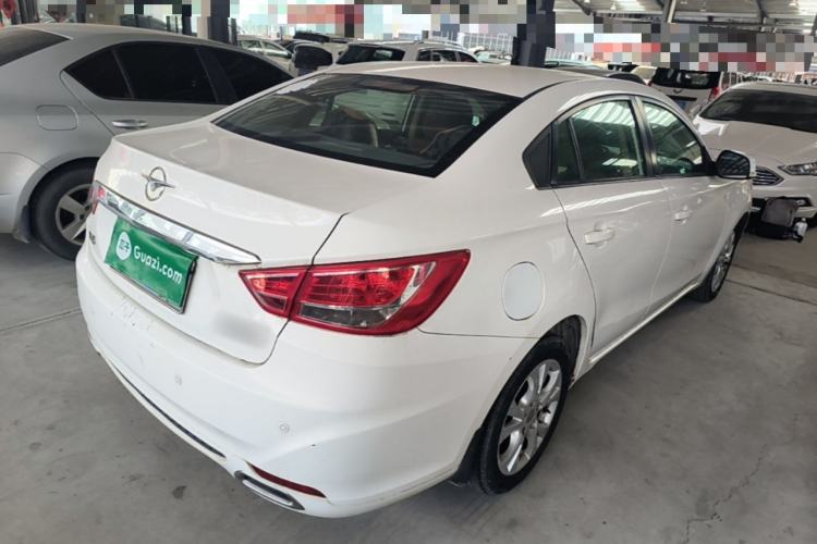 Used Haima Fumei 2015 1.6L Automatic Fashion Model Rear Right 45 Deg
