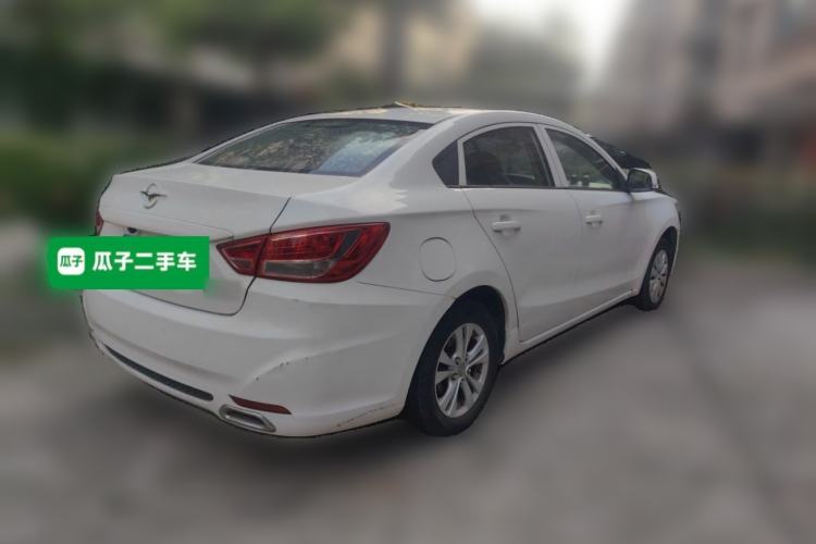 Used Haima Fumei 2015 1.6L Manual Fashion Model Rear Right 45 Deg